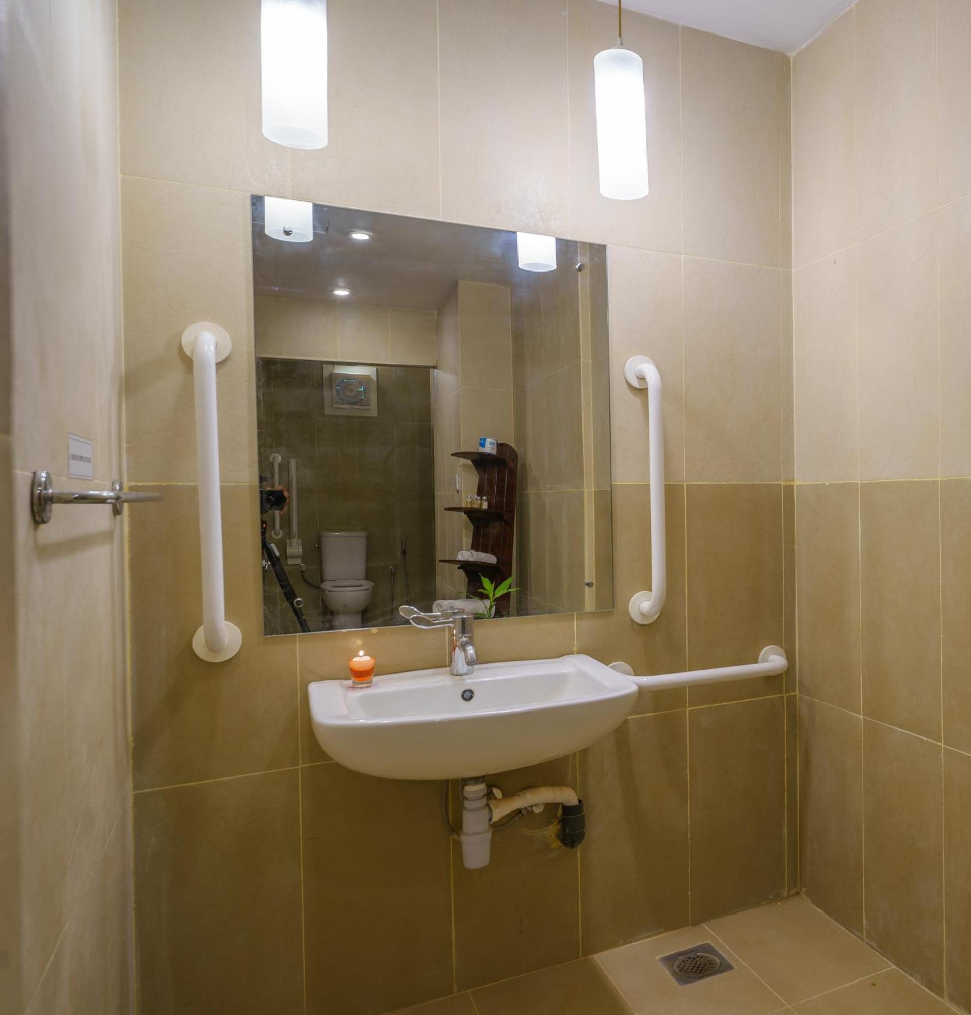 Siddhalepa Ayurveda Resort - All Meals, Ayurveda Treatment And Yoga Wadduwa Zewnętrze zdjęcie